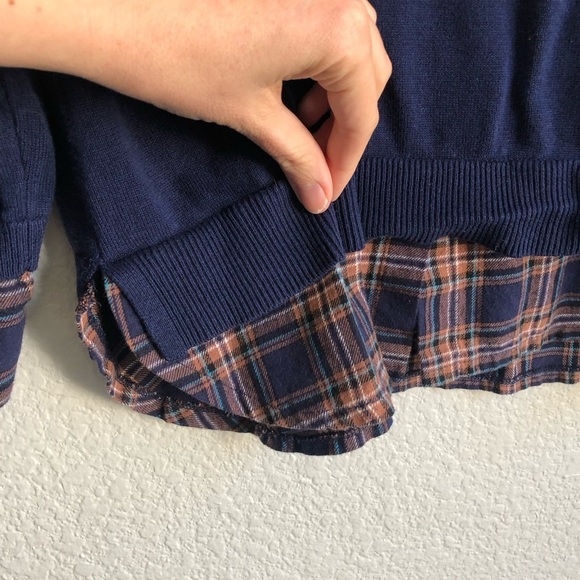 Joan Rivers large navy blue long sleeve with plaid trim preppy career top blouse - Picture 3 of 6